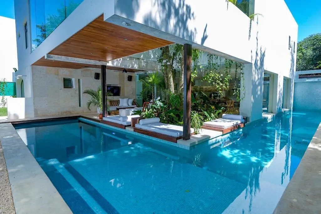 Villa Toh, Riviera Maya بلايا ديل كارمن المكسيك