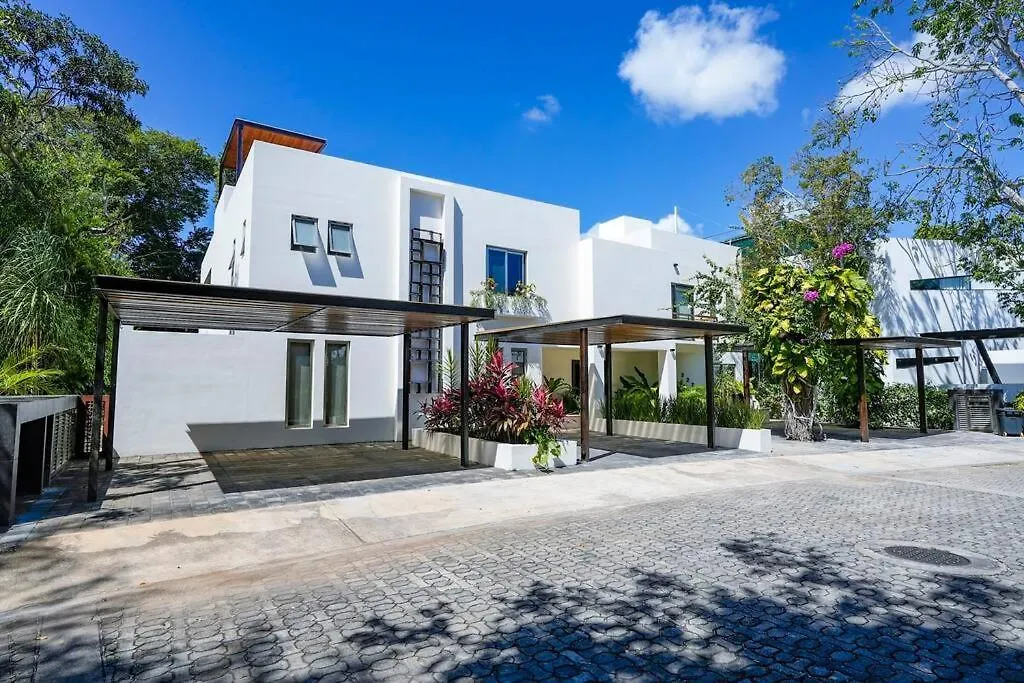 Villa Toh, Riviera Maya بلايا ديل كارمن