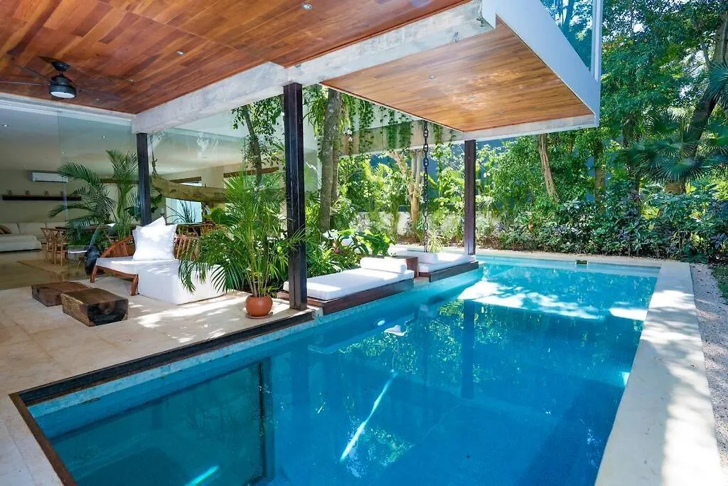 Villa Toh, Riviera Maya بلايا ديل كارمن